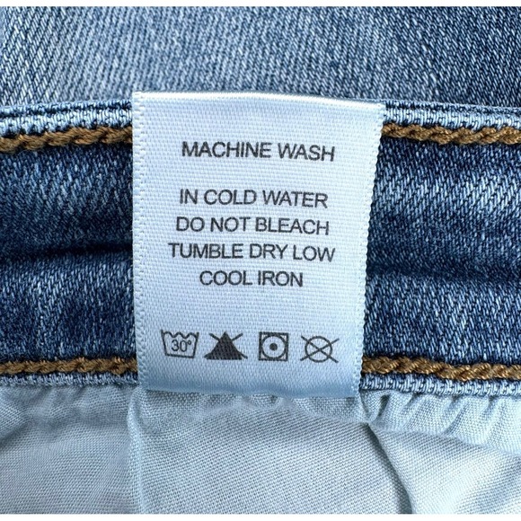 Judy Blue Straight Fit Distressed Released Hem Jeans Blue Womens Size 11/30 Used - Picture 11 of 12